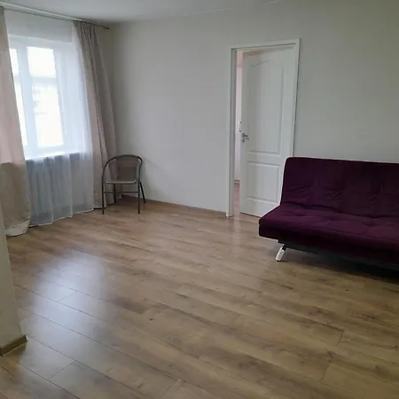 Apartament Двухкомнатная Квартира В Центре Города Narwa